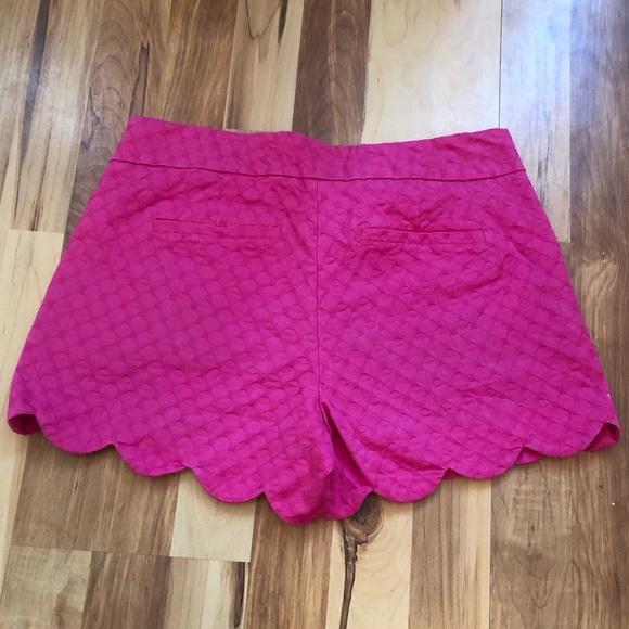 Crown & Ivy Shorts, Size 4 - Picture 2 of 4